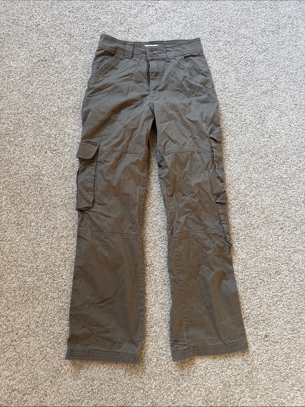 Abercrombie Cargo Pants in Olive Green size 27